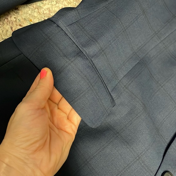 Coppley suit in like new condition - Picture 2 of 8